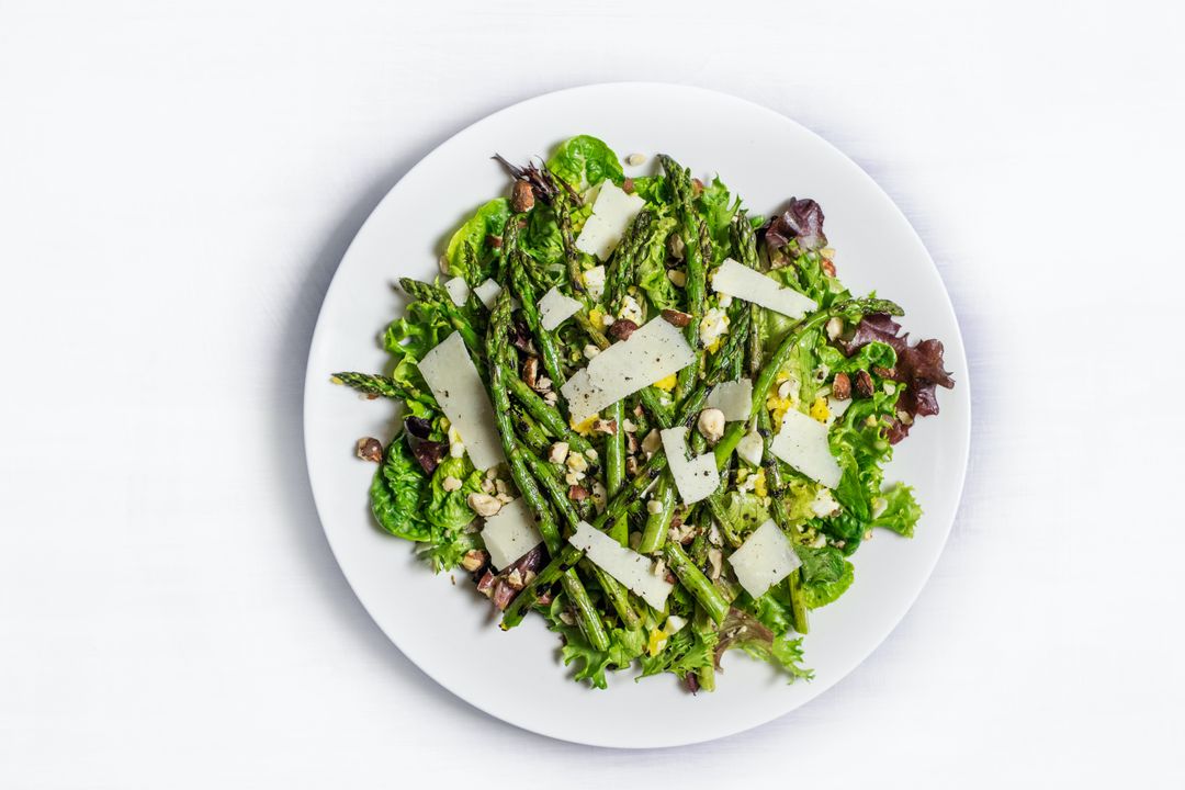 Embracing-Balance-Unveiling-the-Benefits-of-an-Alkaline-Diet Lola Health